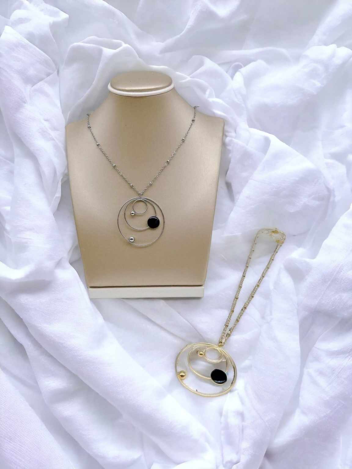 Collier en acier